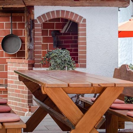 Haus Regina Aparthotel Щробл Екстериор снимка